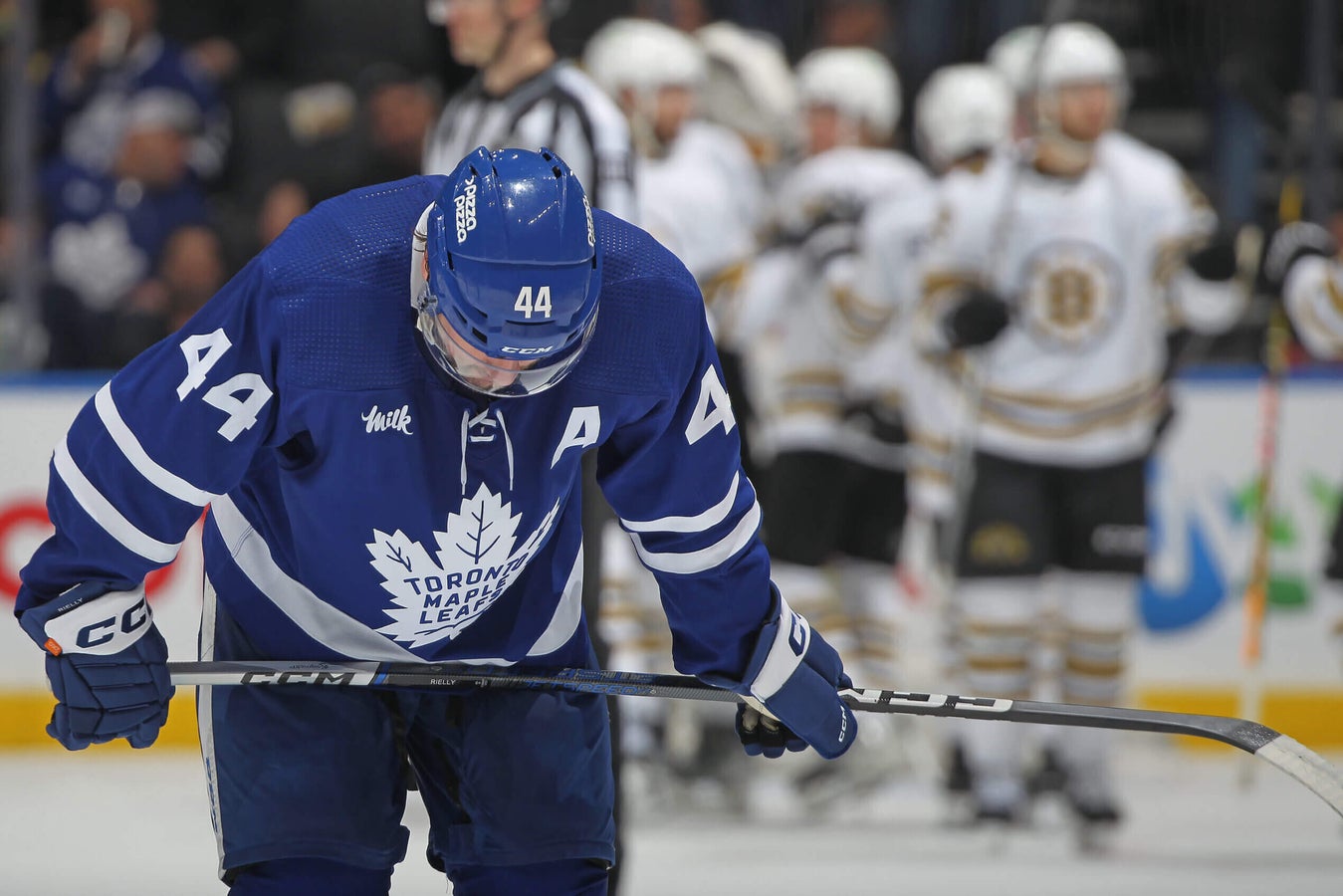 Maple Leafs Clinch Series vs. Senators in Game 6, Advance to Round 2
