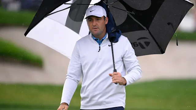 Scottie Scheffler Leads CJ Cup Byron Nelson Amid Weather Delays