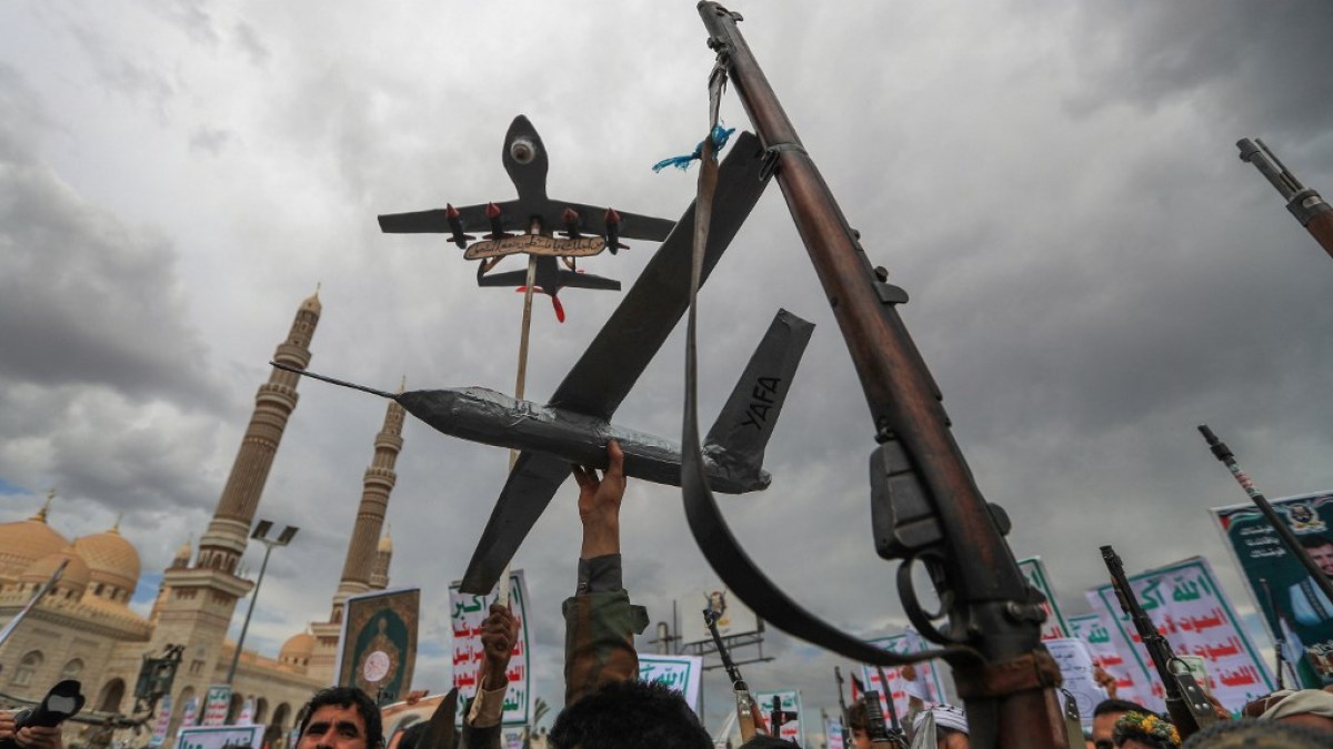Houthi Missile Impacts Near Ben-Gurion Airport; US Strikes Yemen