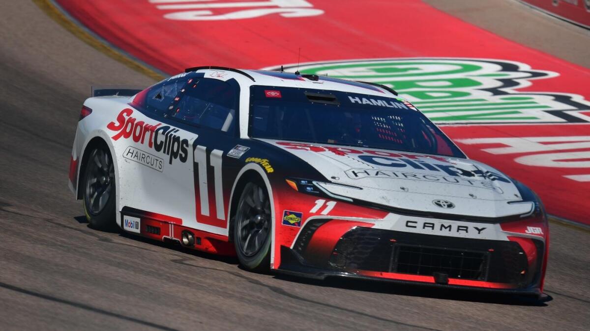 William Byron and Kyle Larson Lead Würth 400: Predictions, Odds, and Start Time