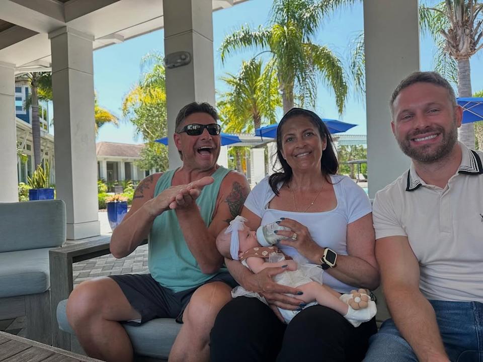 90 Day Fiancé's Jasmine Pineda's Baby Daddy Poses With Gino's Family