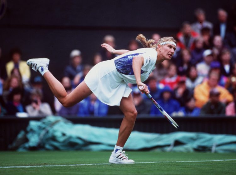 Lori McNeil's 1994 Wimbledon Upset: Stunning Graf and Changing Seeding Rules