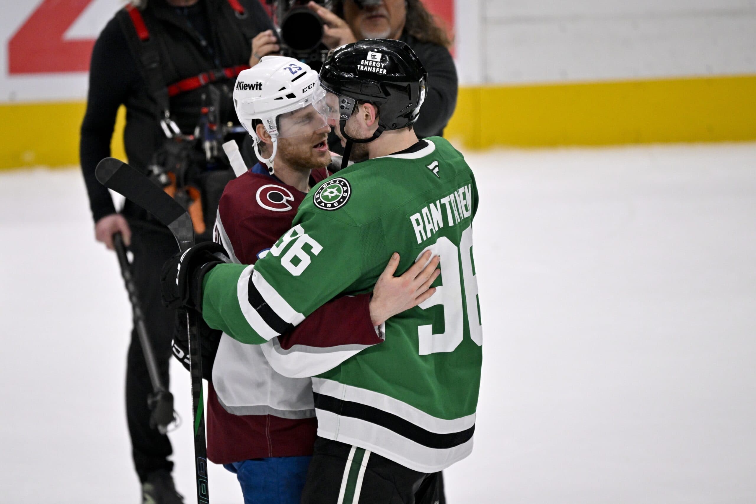 Avalanche Face Offseason Questions After Early Playoff Exit, Rantanen Trade Scrutinized