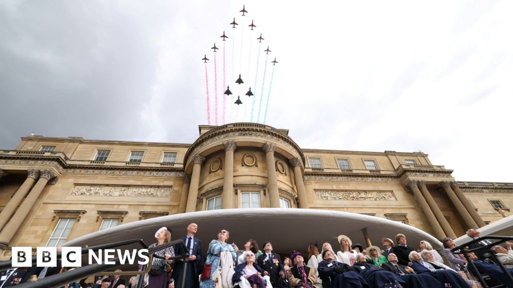 Royals, Veterans, and Red Arrows Mark VE Day 80th Anniversary