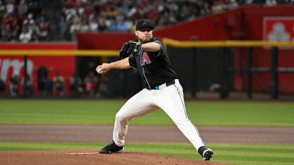 Corbin Burnes Receives Cortisone Shot for Shoulder Inflammation; Aims for Saturday Return