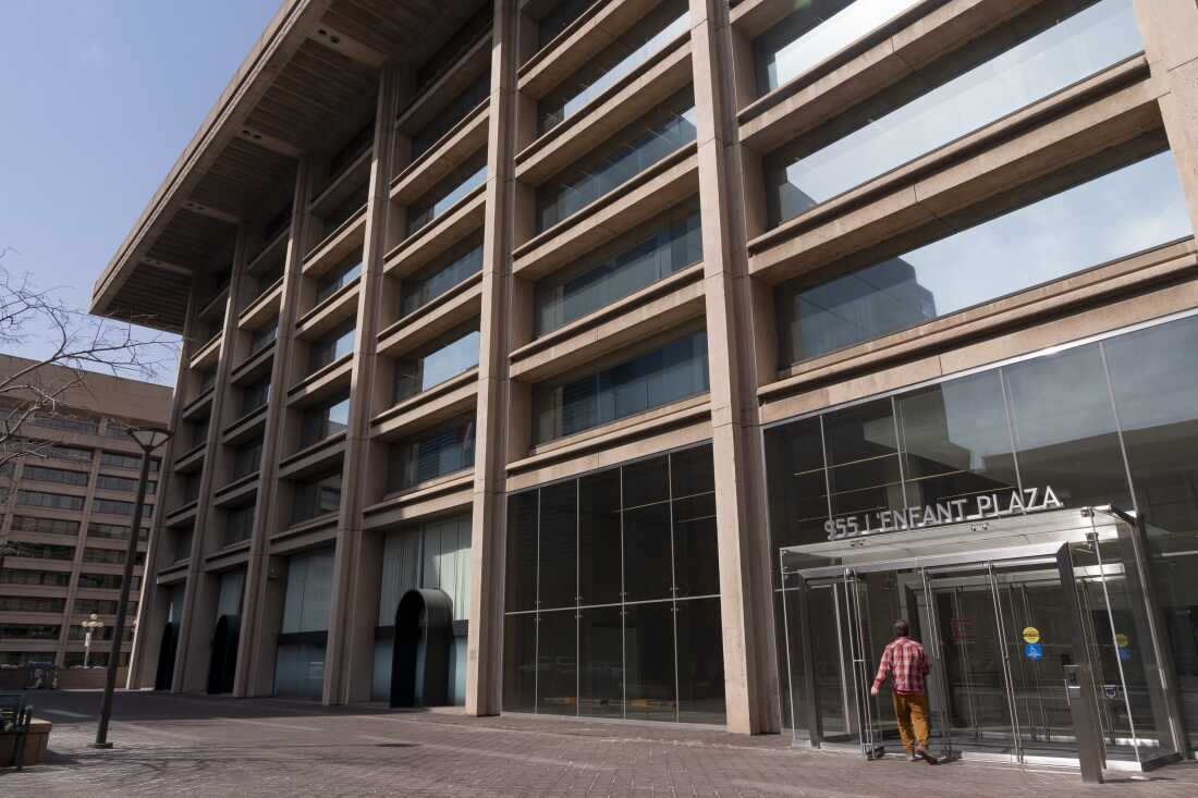 Federal Judge Halts Trump's Attempt to Dismantle Institute of Museum and Library Services