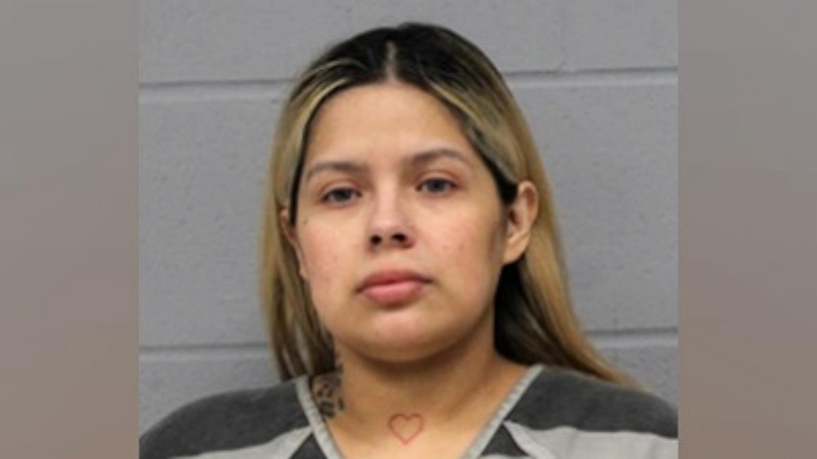 Austin Police Seek Missing Girl, Sister Found Locked in Closet, Malnourished