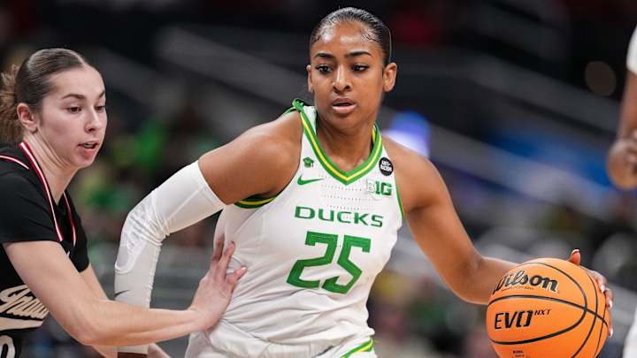 Undrafted Rookie Deja Kelly Hits Game-Winner in Aces Preseason Debut