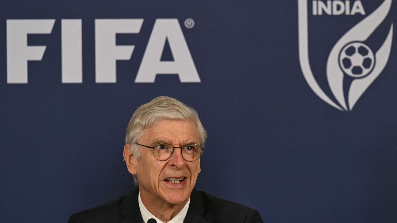 Wenger Pushes for 'Daylight' Offside Rule Change, Decision Expected Next Year