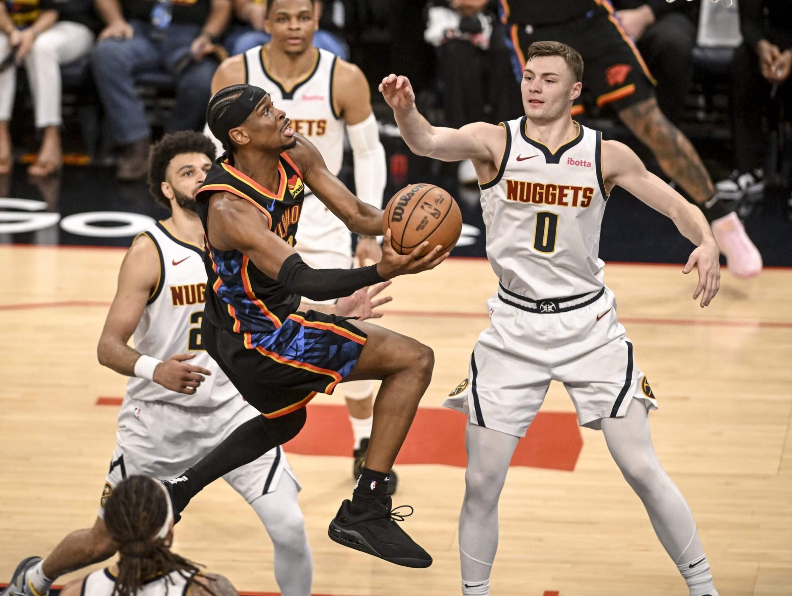 Thunder Blow Out Nuggets in Game 2, Tie Series 1-1