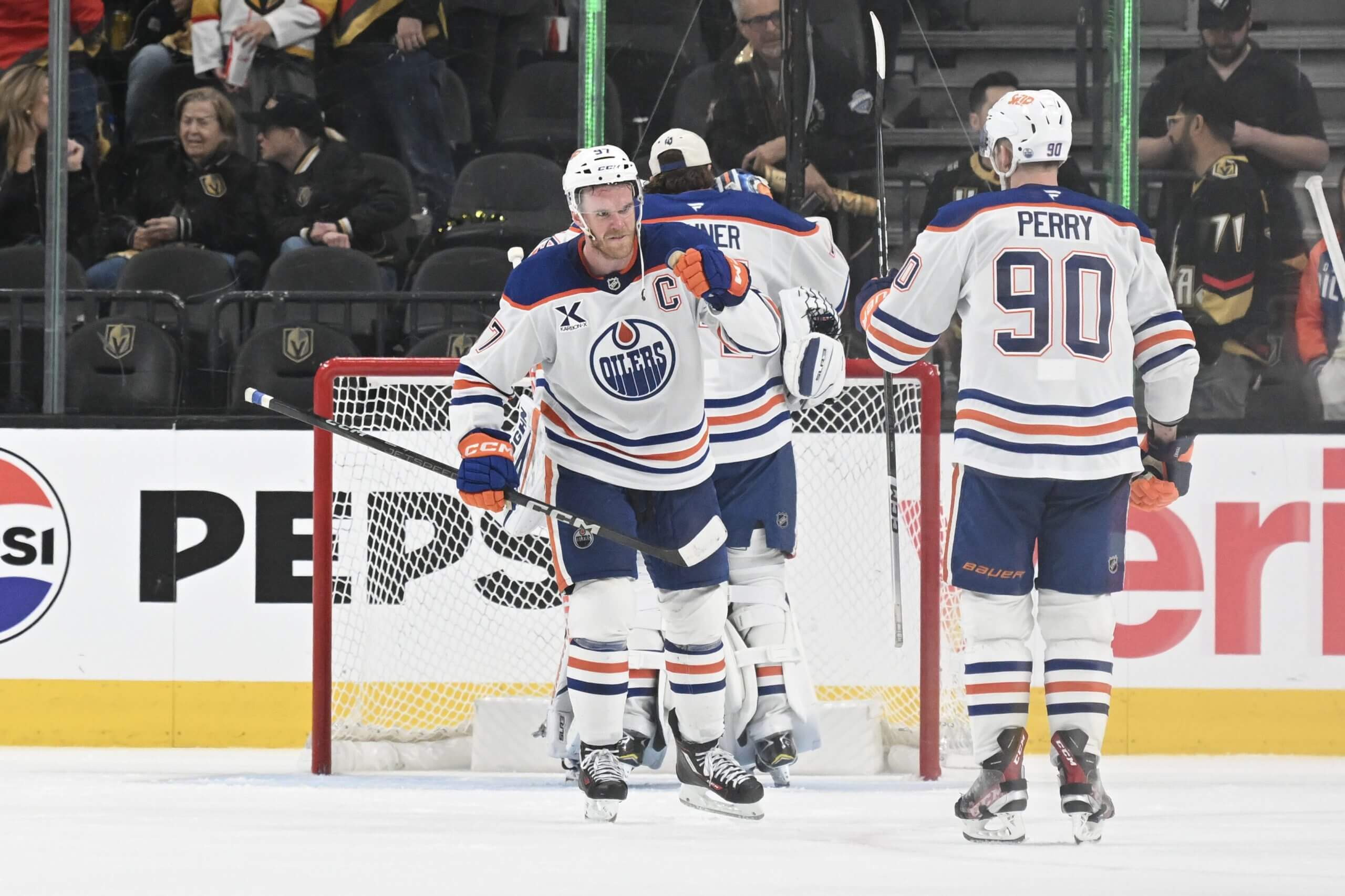 Oilers Set NHL Playoff Record with 5th Straight Comeback Win vs. Knights