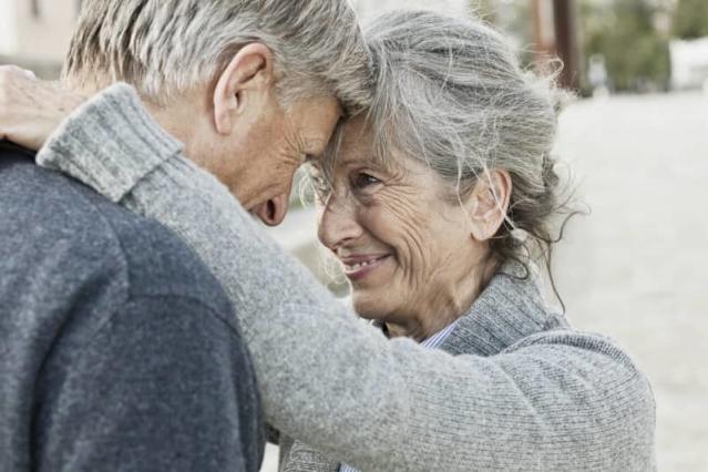 Early Alzheimer's Detection: Biomarkers Identified in Young Adults and Genetic Predictors Found