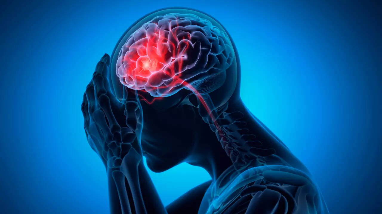 Recognizing Stroke Symptoms: FAST Acronym, Prevention, and the Importance of Timely Action