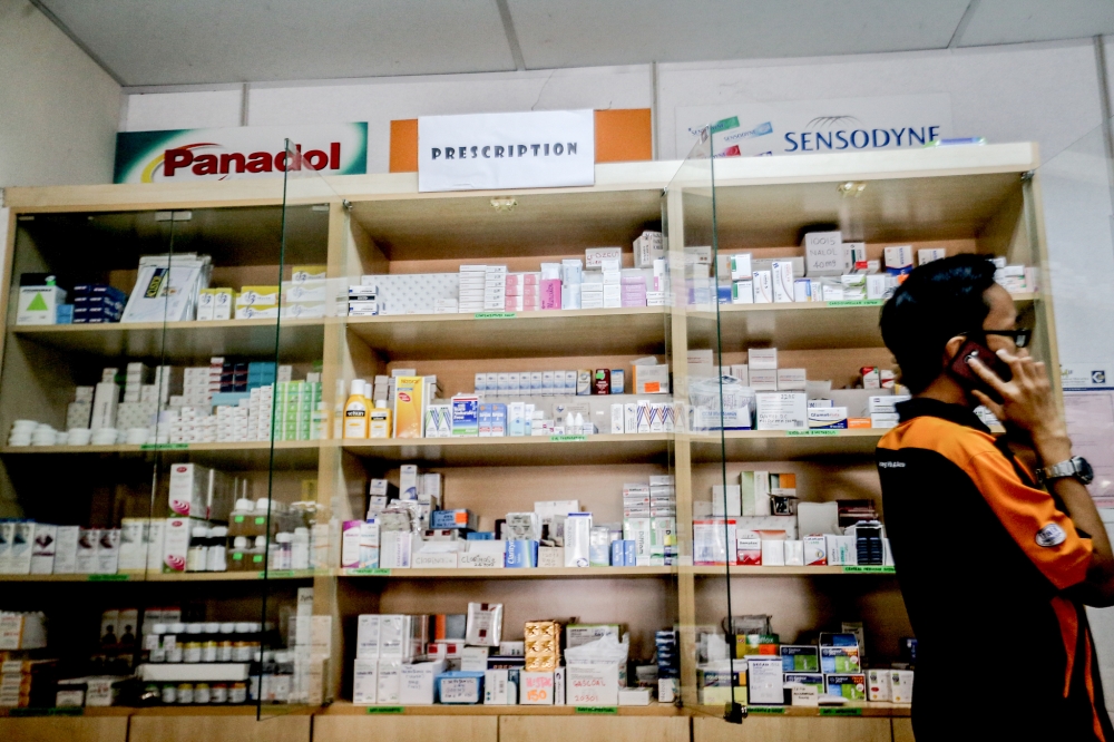 Medicine Price Display Rule in Malaysia: Consumer Benefit vs. Doctor Concerns
