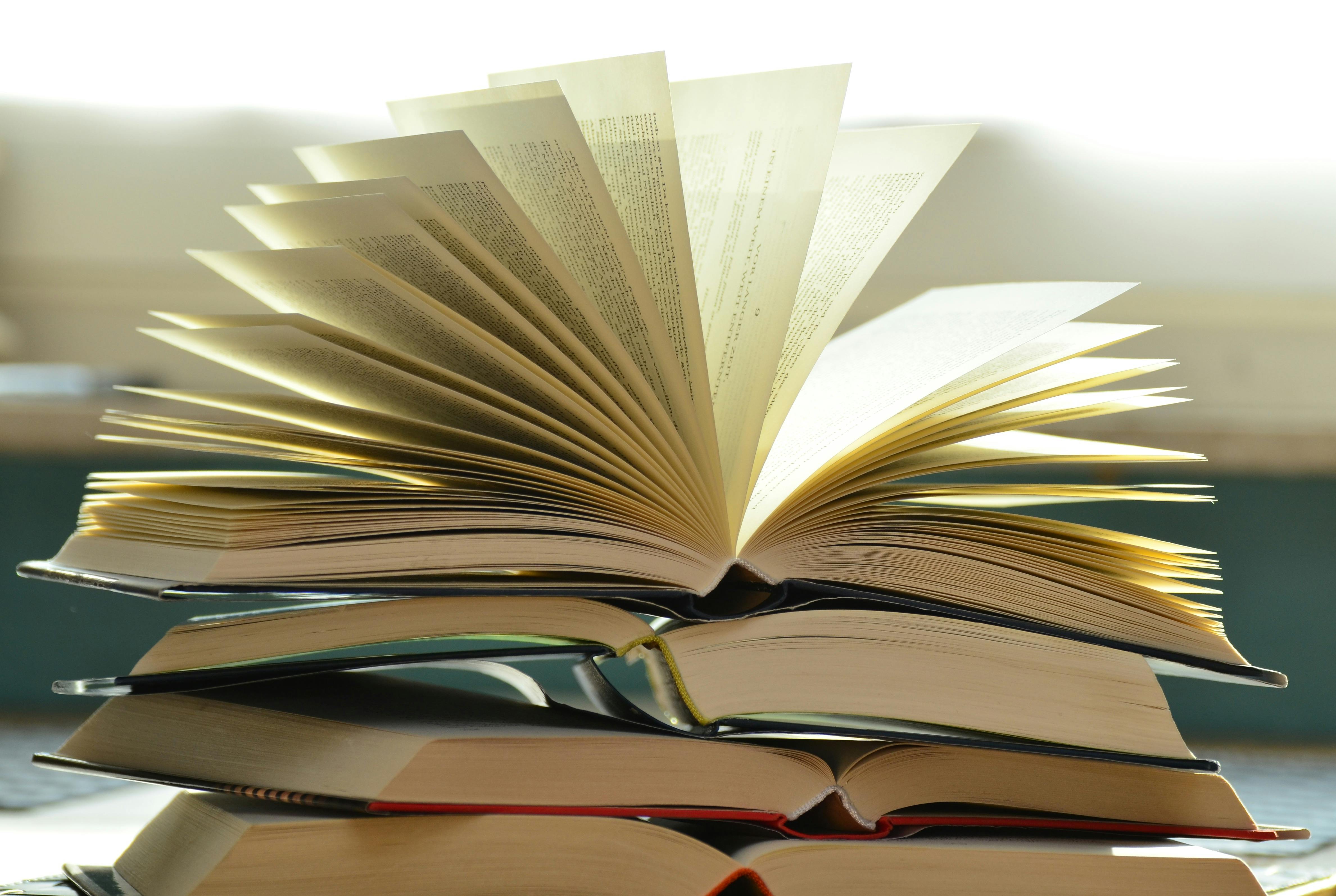 BookScan Report: Book Sales Expected to Hold Strong Despite Economic Turmoil