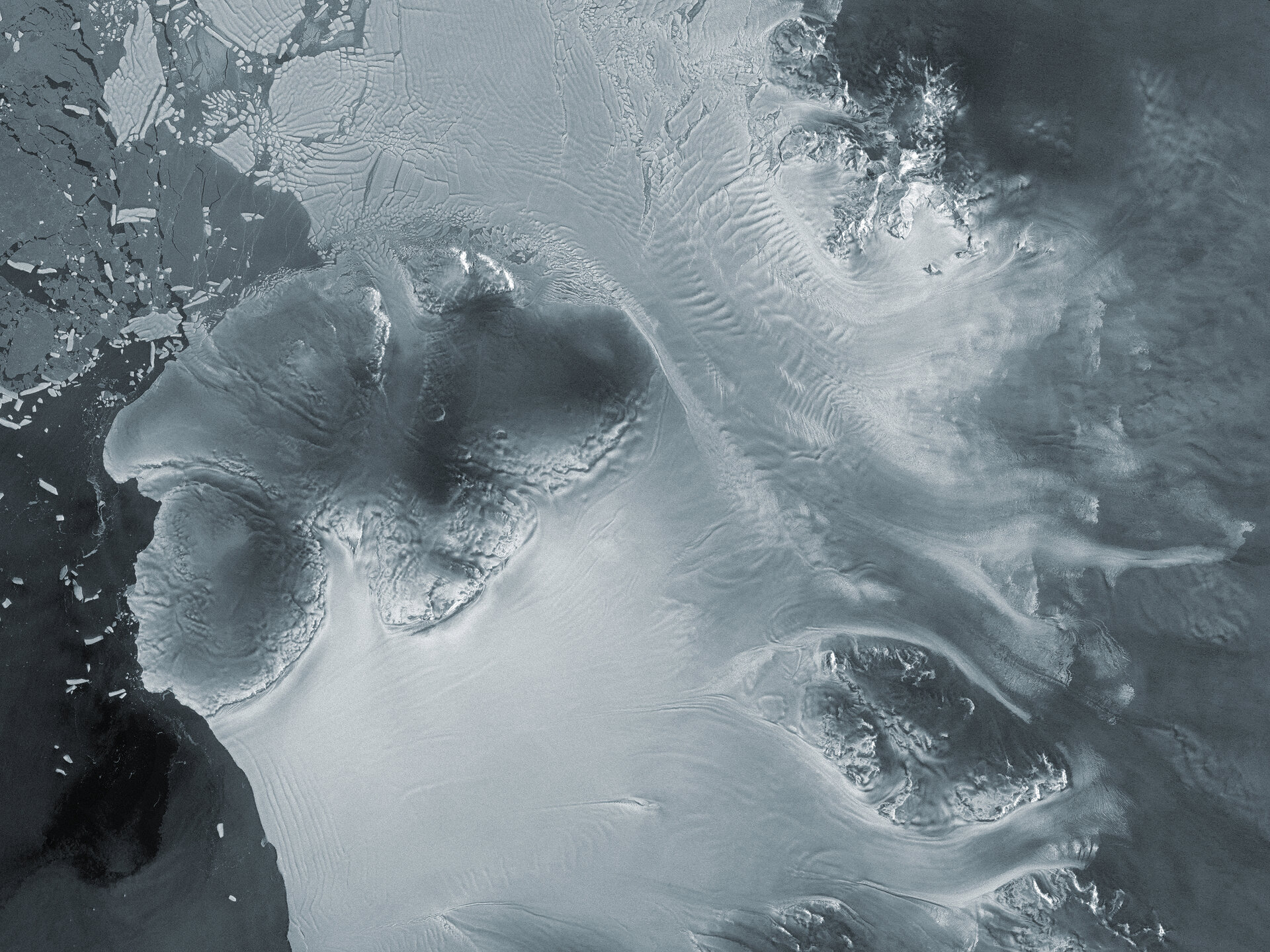 Antarctic Glacier Caught in Act of 'Ice Piracy,' Stealing Ice from Neighbor