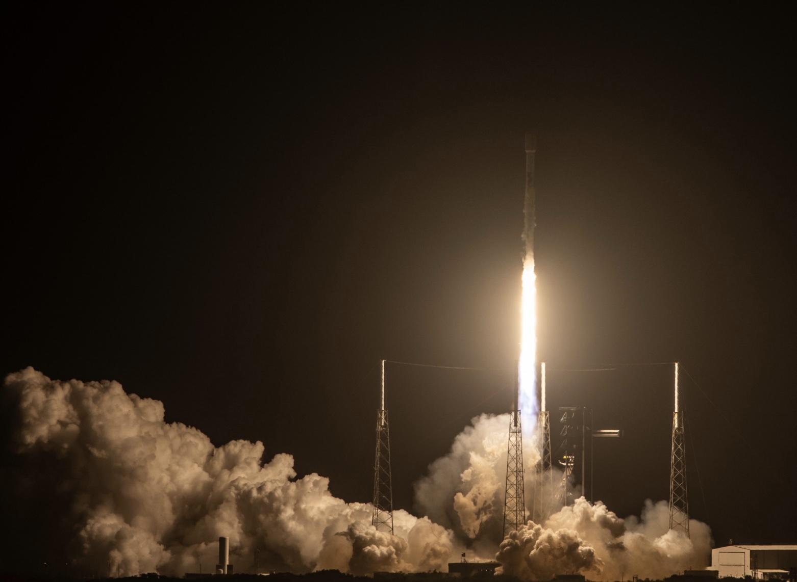 SpaceX Expands Starlink with Falcon 9 Launch Amid Surging Global Demand