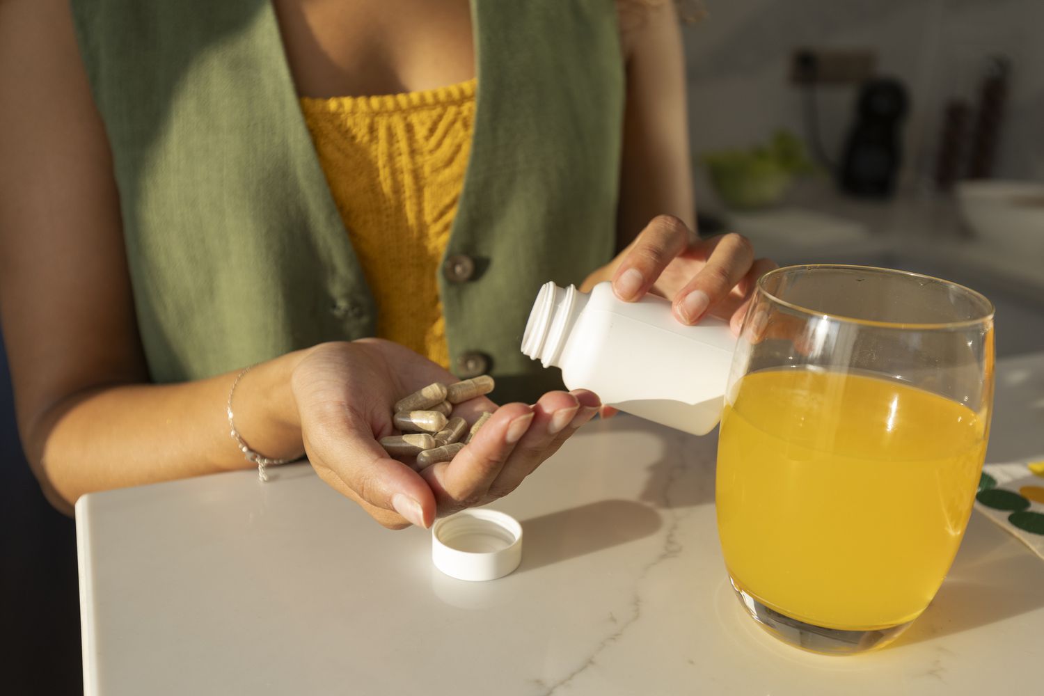 Vitamin C and D Combination: Benefits, Dosages, and Safety Considerations