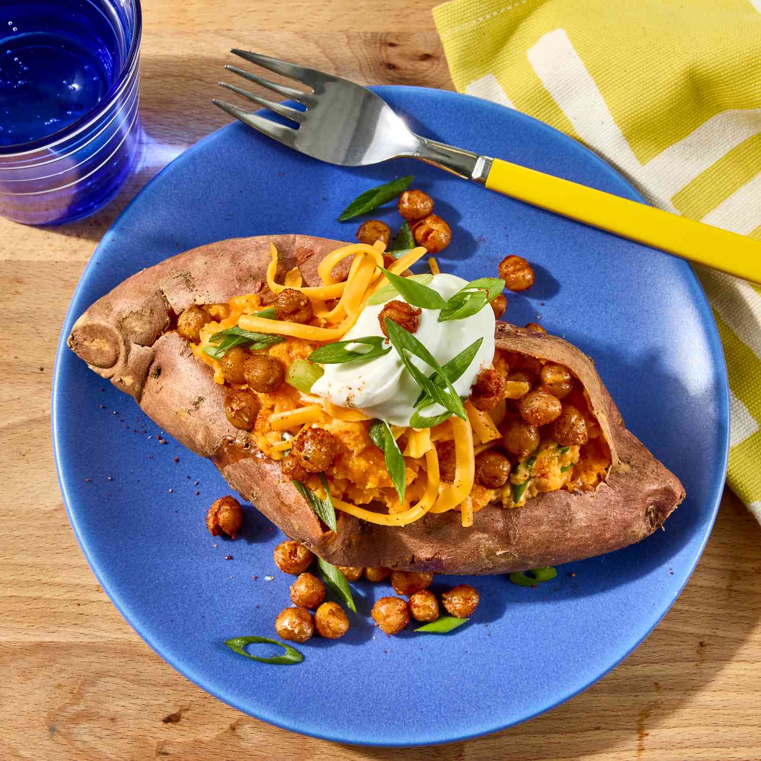 Cozy and Colorful: Recipe for Chickpea-Stuffed Sweet Potatoes