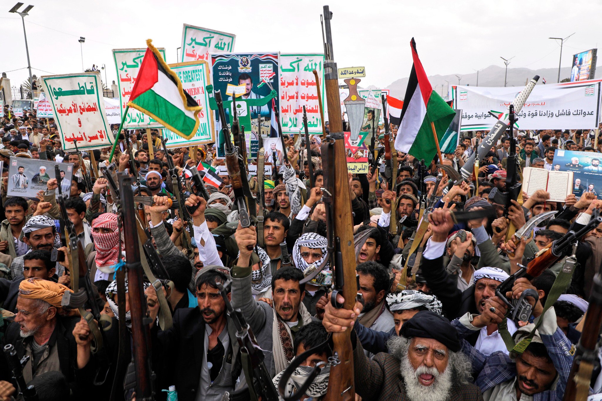 Trump's Anti-Houthi Campaign Costs Over $1 Billion, Deal Reached