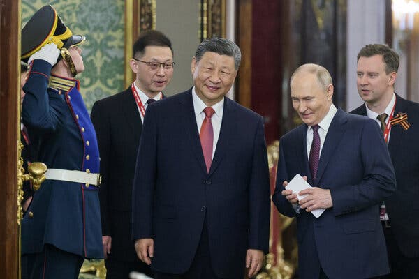 Putin and Xi Deepen Ties, Criticize US Amid Victory Day Celebrations