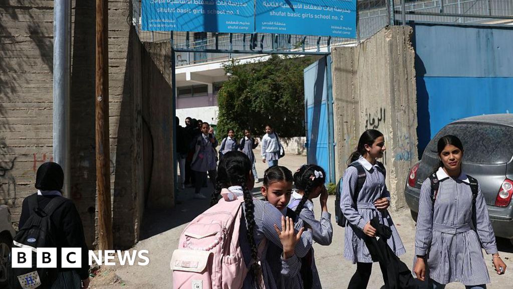 Israeli Forces Close UNRWA Schools in East Jerusalem, Citing Licensing Issues