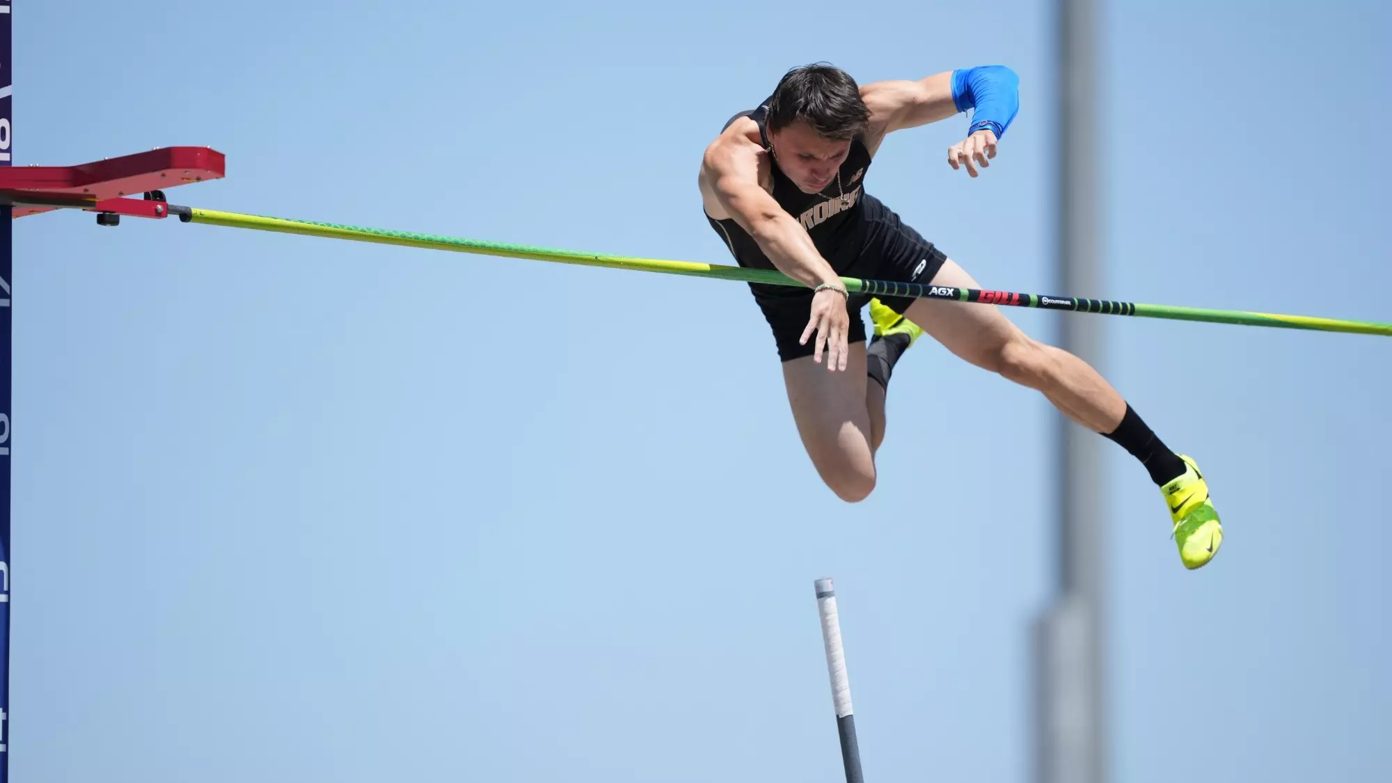 Harding Track and Field Excels at Arkansas Twilight; Olatunde Sets Record